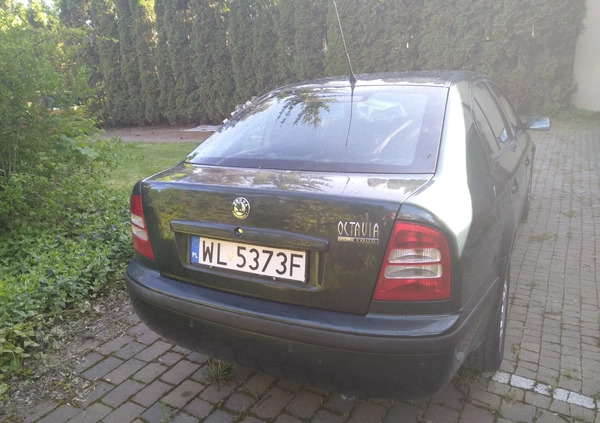 Skoda Octavia cena 11500 przebieg: 210000, rok produkcji 2008 z Legionowo małe 121